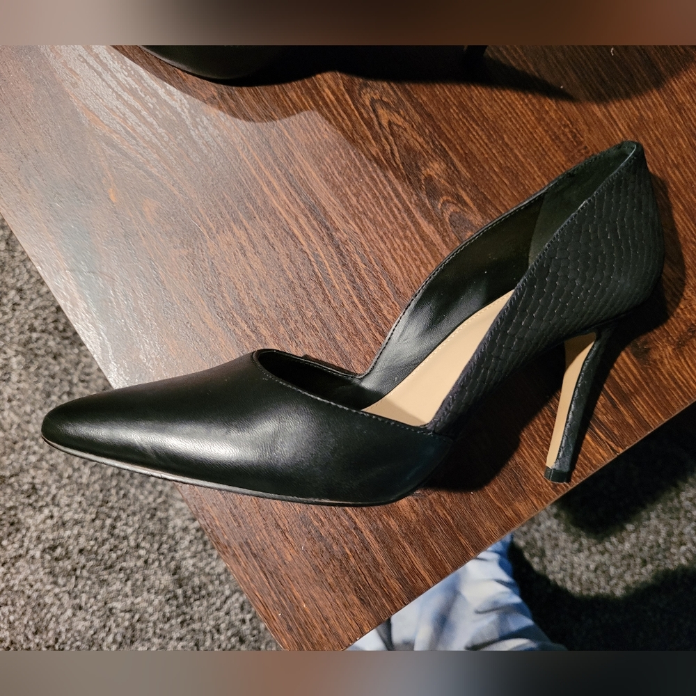 Heels - Picture 4 of 5